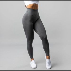 Alphalete Halo Leggings